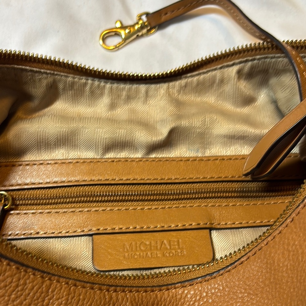 Michael Kors Tan Leather Bag - Picture 6 of 6